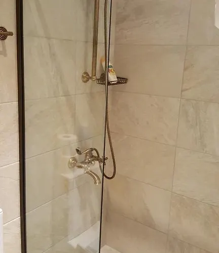 Michalis Anoyia Traditional Stonehouse