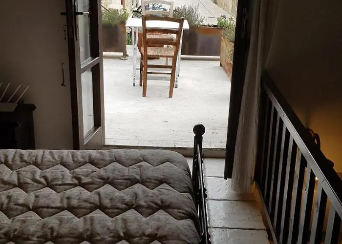 Michalis Anoyia Traditional Stonehouse * Káthikasz