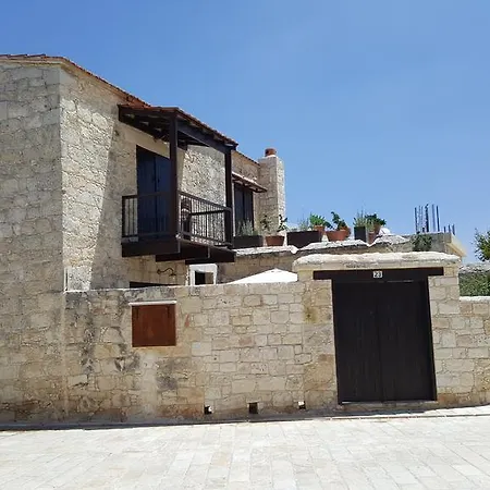 Country house Michalis Anoyia Traditional Stonehouse Kathikas