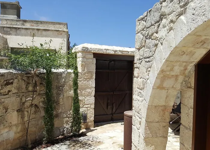 Country house Michalis Anoyia Traditional Stonehouse *
